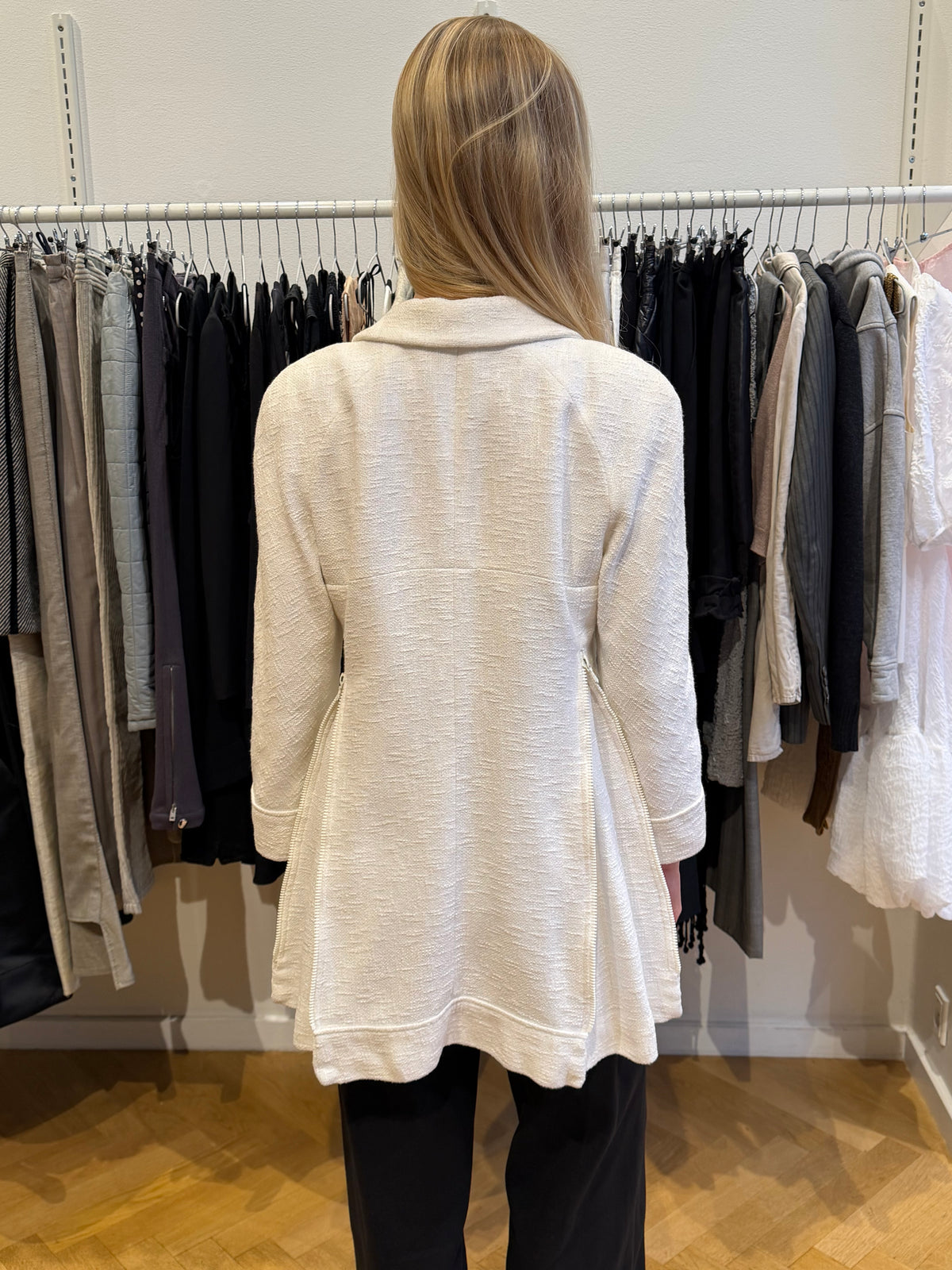 306 / CHANEL BOUCLE JACKET