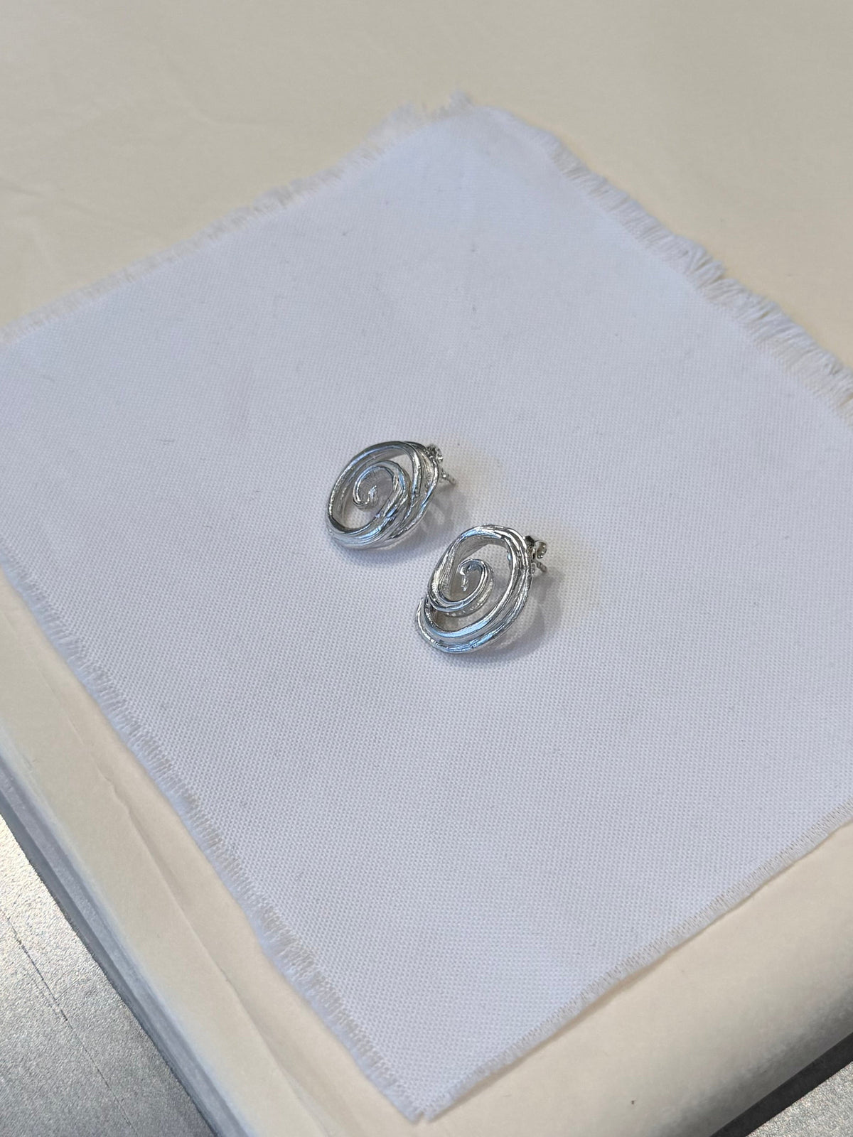 CEHOFSKI SWIRL EARRINGS PAIR