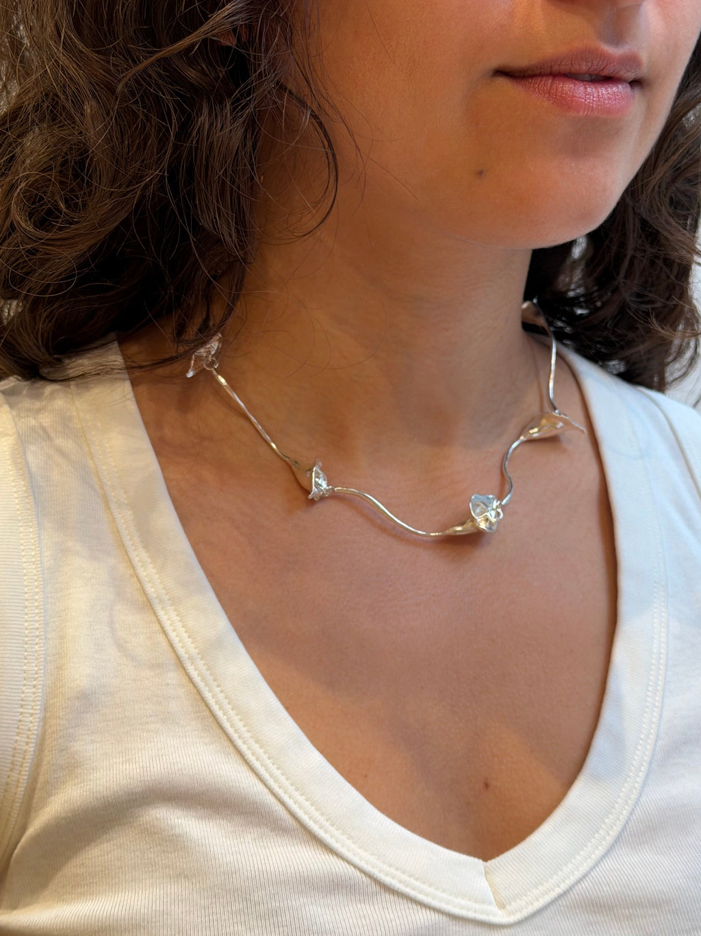CEHOFSKI LILIE NECKLACE