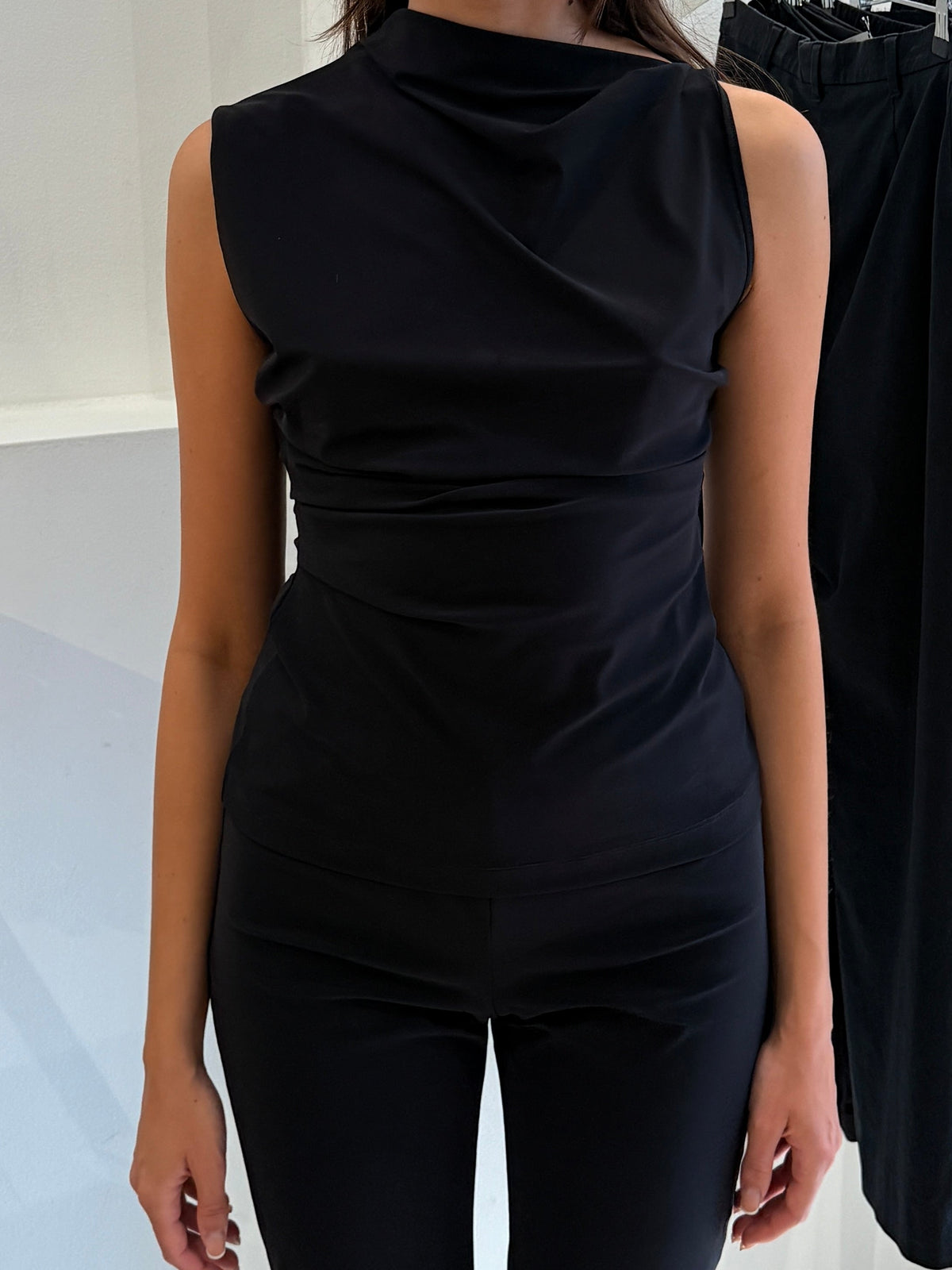 REYÈM TOP BLACK