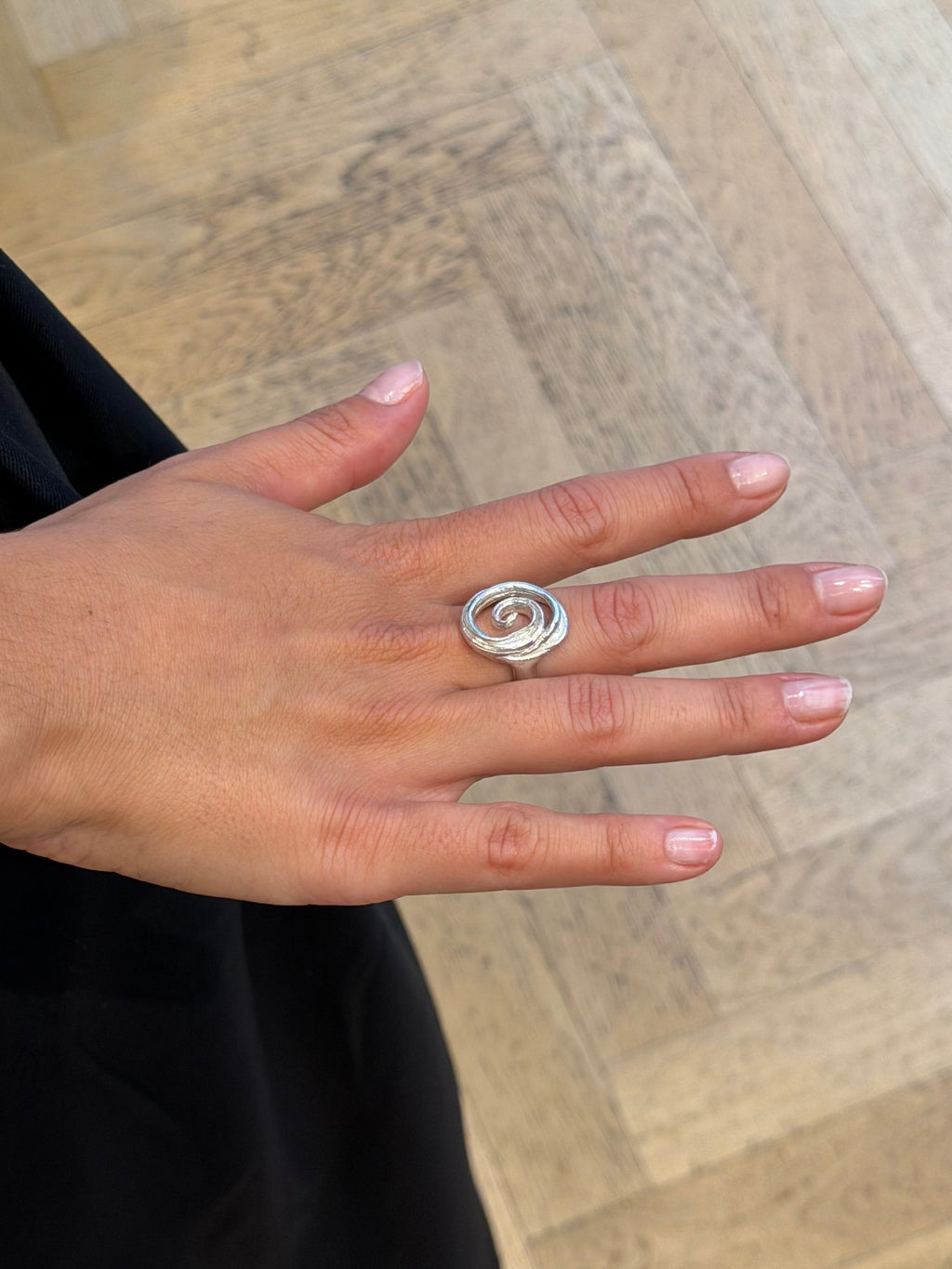 CEHOFSKI SWIRL RING