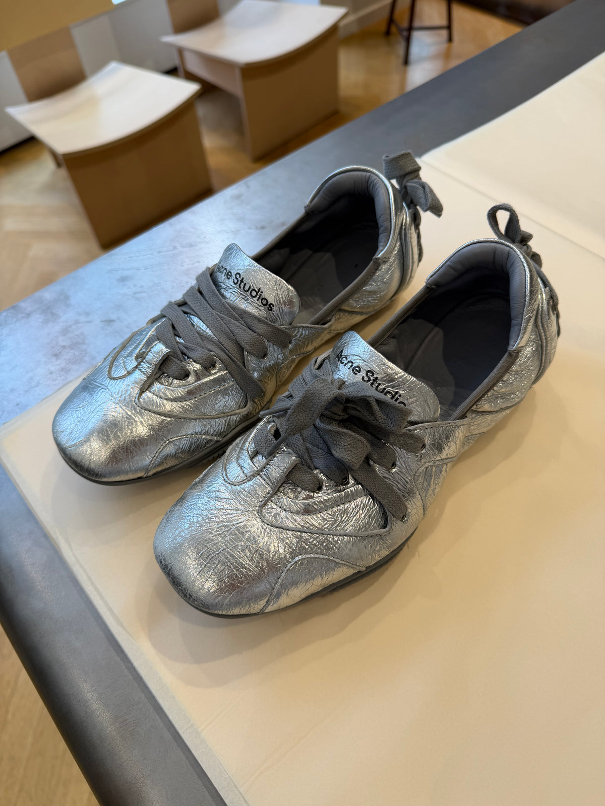 3297 / ACNE STUDIOS SHOES