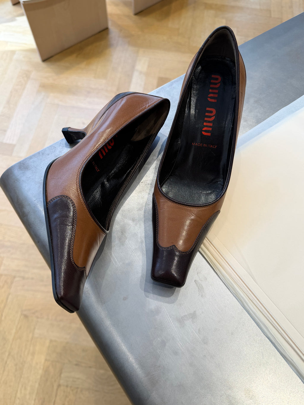 50 / MIU MIU HEELS