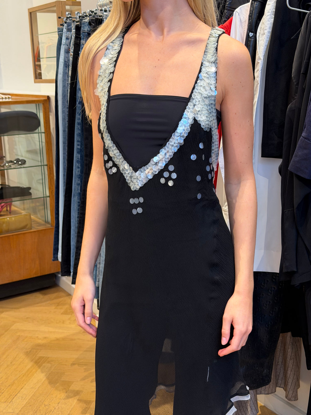 796 / VINTAGE DRESS SEQUINS