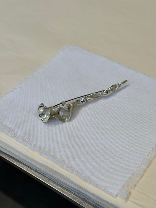 AKVA LACTUCA BROOCH