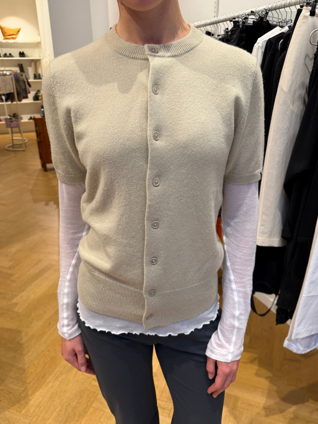 3 / EXTREME CASHMERE CARDIGAN